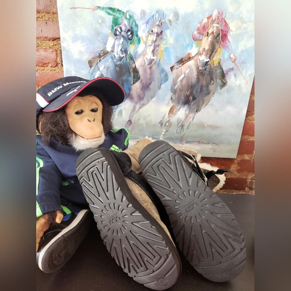 Ugg Boots - Picture 8 of 13